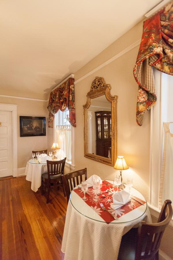Bed & Breakfast On Charlotte *